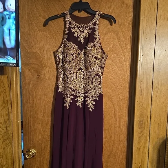 green emerald velvet dress Amarra 54324 main image 0